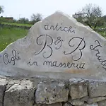 Oda ve Kahvaltı Agli Antichi Trulli