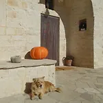 Oda ve Kahvaltı Agli Antichi Trulli