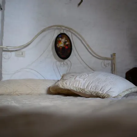 Agli Antichi Trulli 4* Альберобелло
