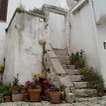 ベッド・アンド・ブレックファスト Agli Antichi Trulli アルベロベッロ
